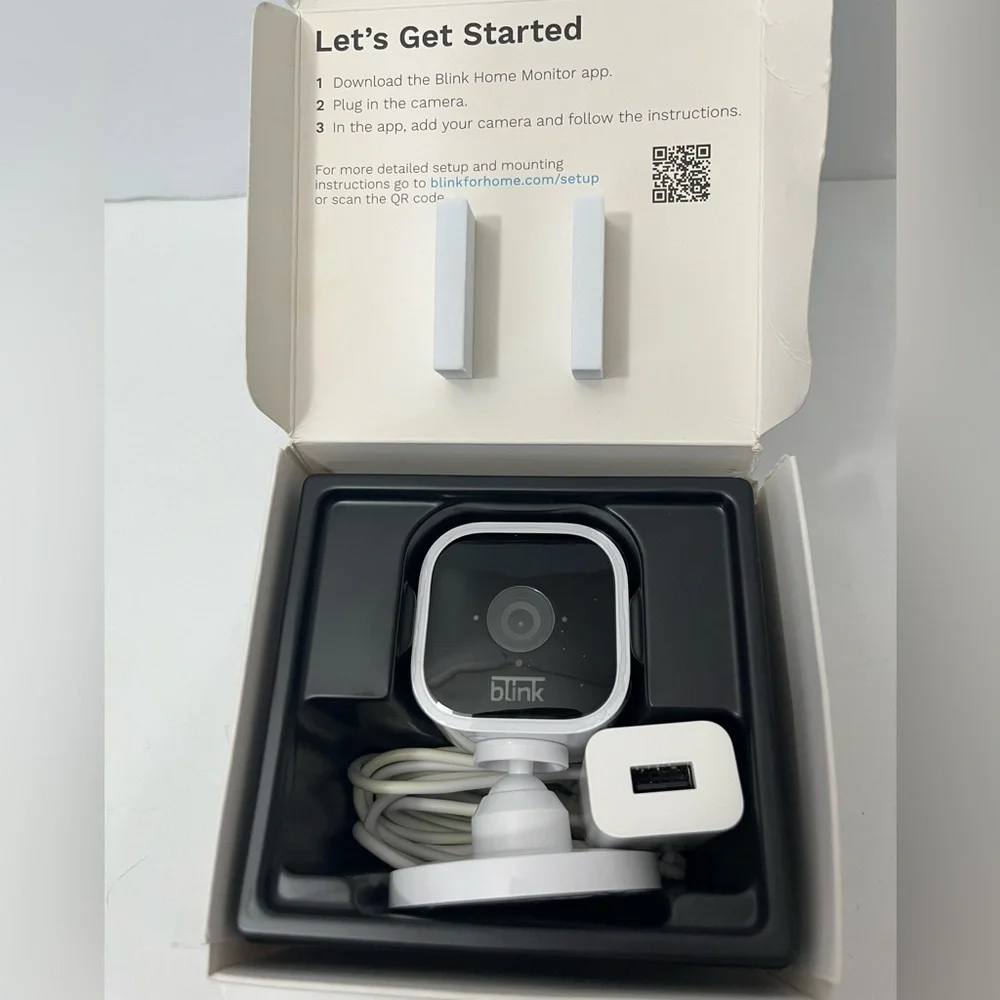 New Blink Mini Indoor Plug In HD Smart Security Camera Compact USB Power Cable